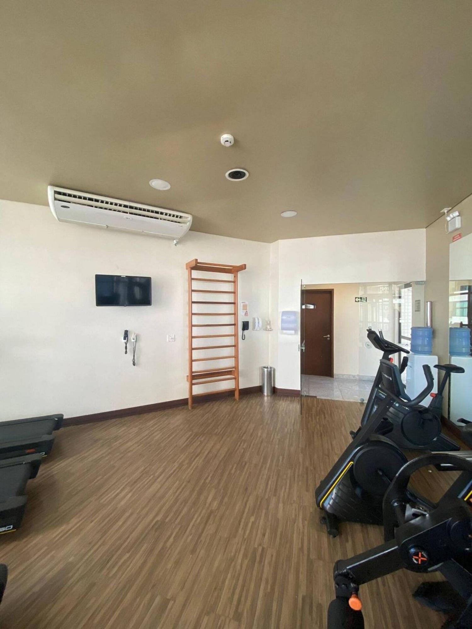 Flat Beira Mar Academia Piscina Boa Viagem - Com Cafe Da Manha Opcional 公寓 *
