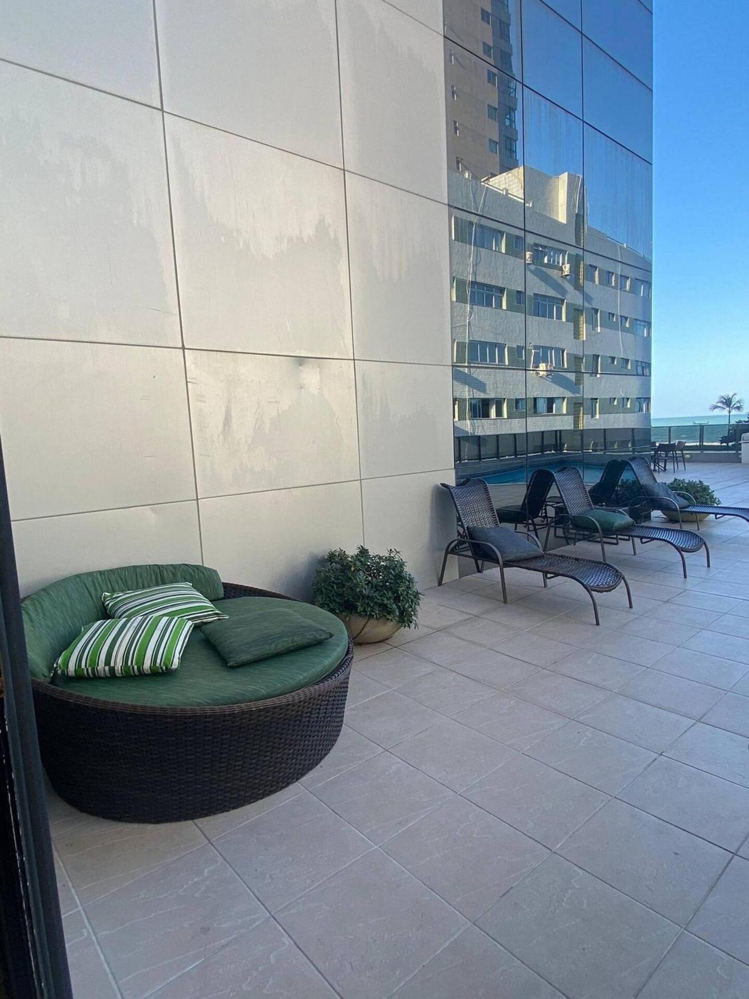 Flat Beira Mar Academia Piscina Boa Viagem - Com Cafe Da Manha Opcional * Recife